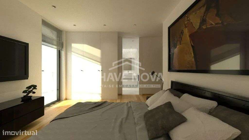 Apartamento T0 Novo c/ Terraço e Lugar de Garagem em Mafamude-13