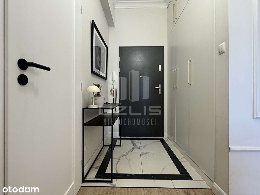 Okazałe mieszkanie w centrum z prywatnym ogrodem-13