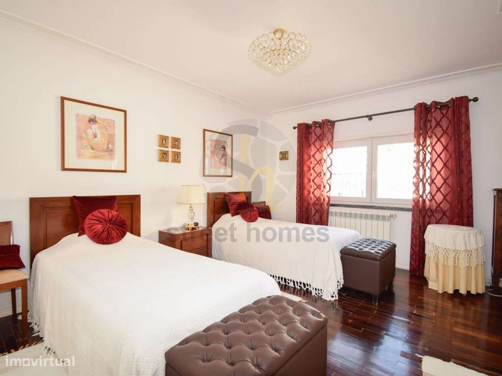 Moradia T6 com piscina na Quinta da Bicuda Cascais-18