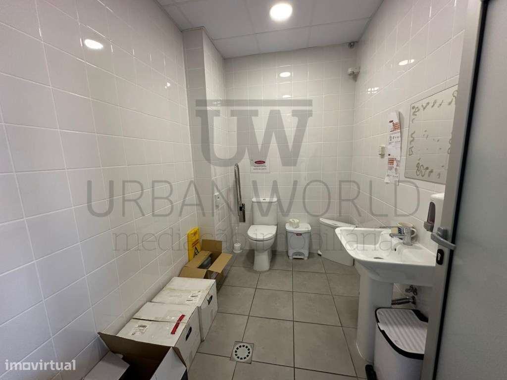 Armazém Industrial, Nelas - Canas de Senhorim, 4.279 m²-34