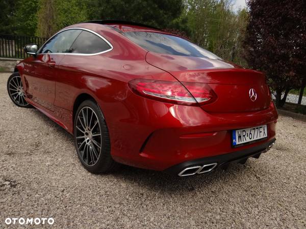 Mercedes-Benz Klasa C 300 Coupe 7G-TRONIC AMG Line - 15