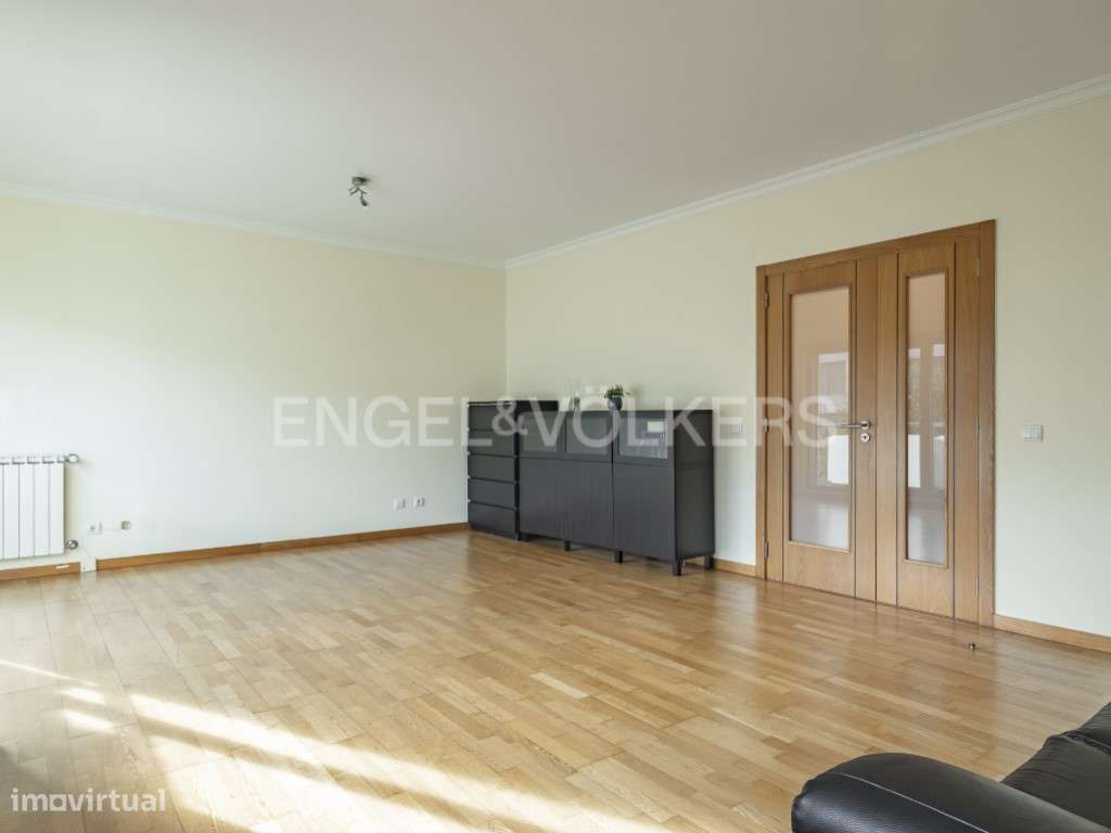 T2 com Garagem em condomínio fechado - Grande imagem: 5/26