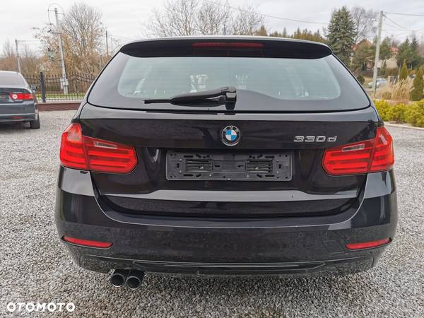 BMW Seria 3 330d Advantage sport - 3