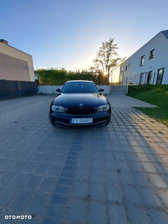 BMW Seria 1 118i - 4