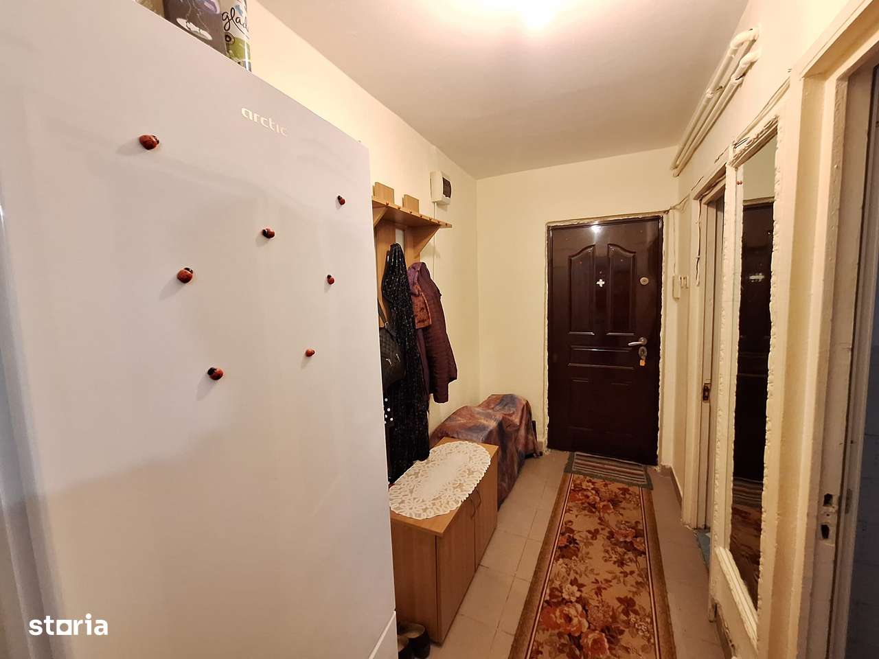 Garsoniera parter ,zona centrala - Imagine principală: 5/6