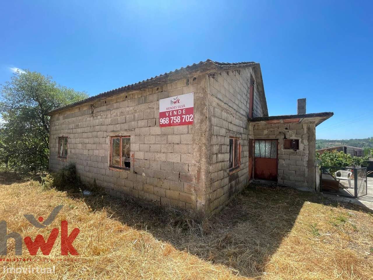 MORADIA por acabar, com 940m2 terreno-9