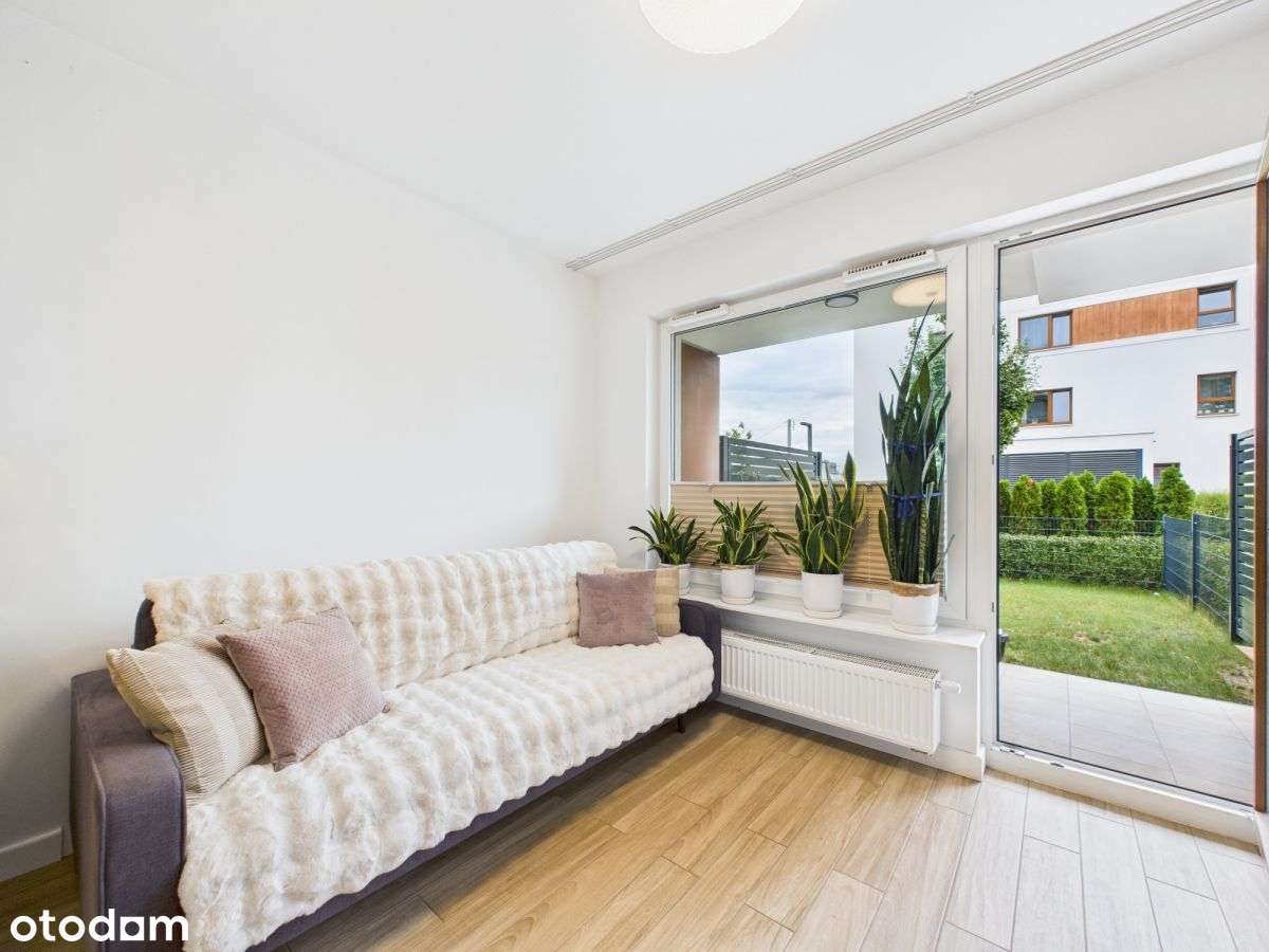 Kawalerka z ogródkiem | Tulip Wilanów Zawady-3