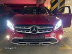 Mercedes-Benz GLA 250 4Matic 7G-DCT - 22