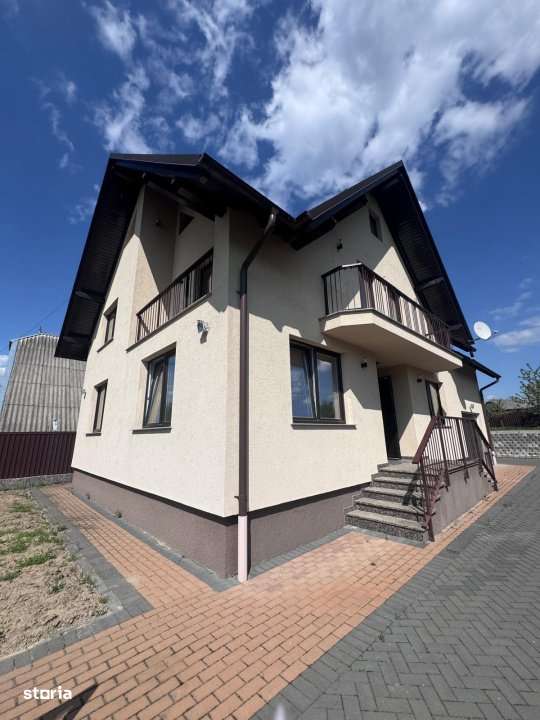 Casa individuala cu 5 camere, 450mp teren, Satu Mare - Imagine principală: 2/14