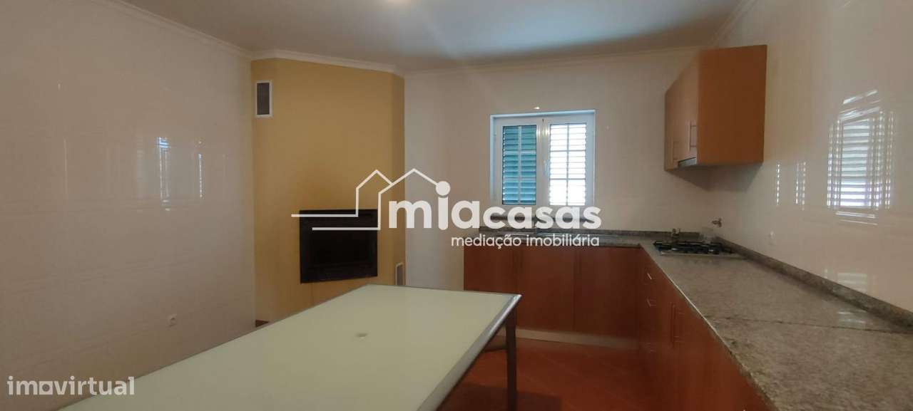 MORADIA T2+1 ISOLADA - OIÃ-14