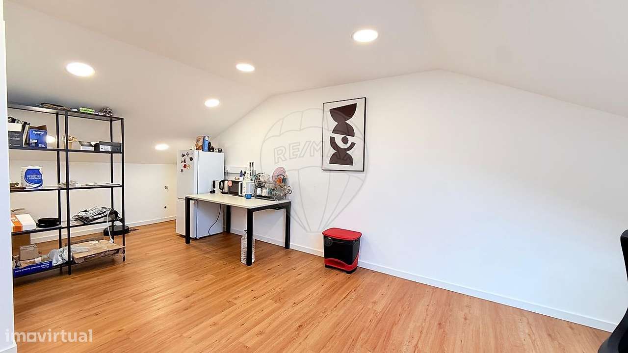 Escritório  para arrendamento - Grande imagem: 2/6