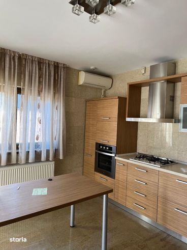 Casa spatioasa – ideala pentru familie, zona Centrala-2