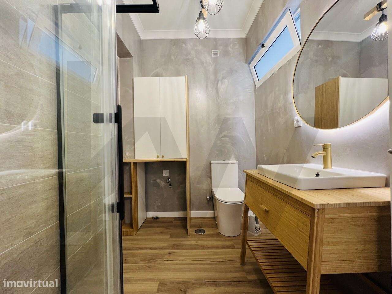 Apartamento totalmente renovado no centro do Montijo 1º andar-15