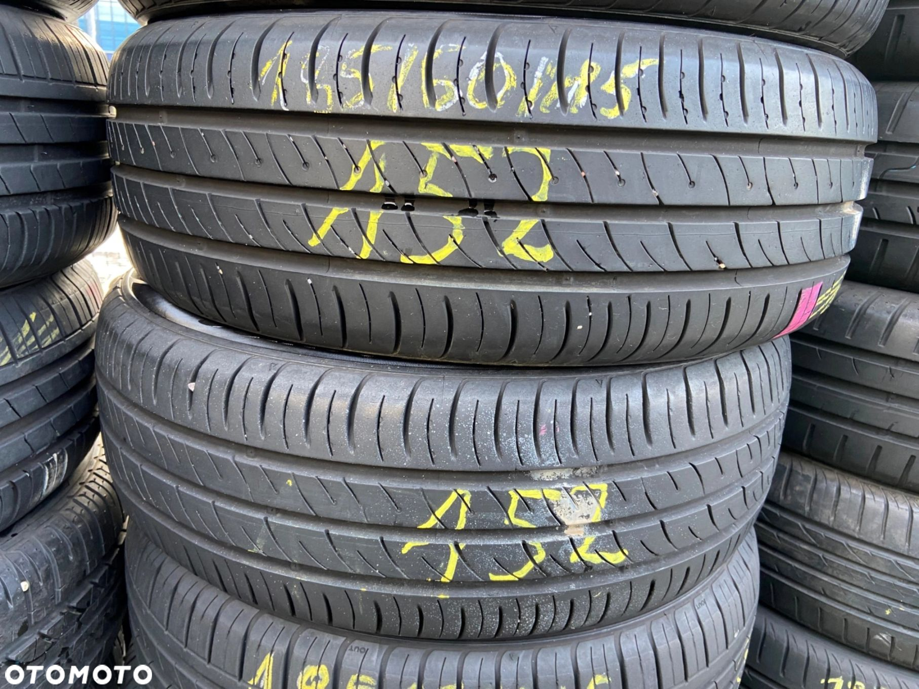 185/60/15 Kumho EcoWing ES01_8mm_4szt_(152) - 4