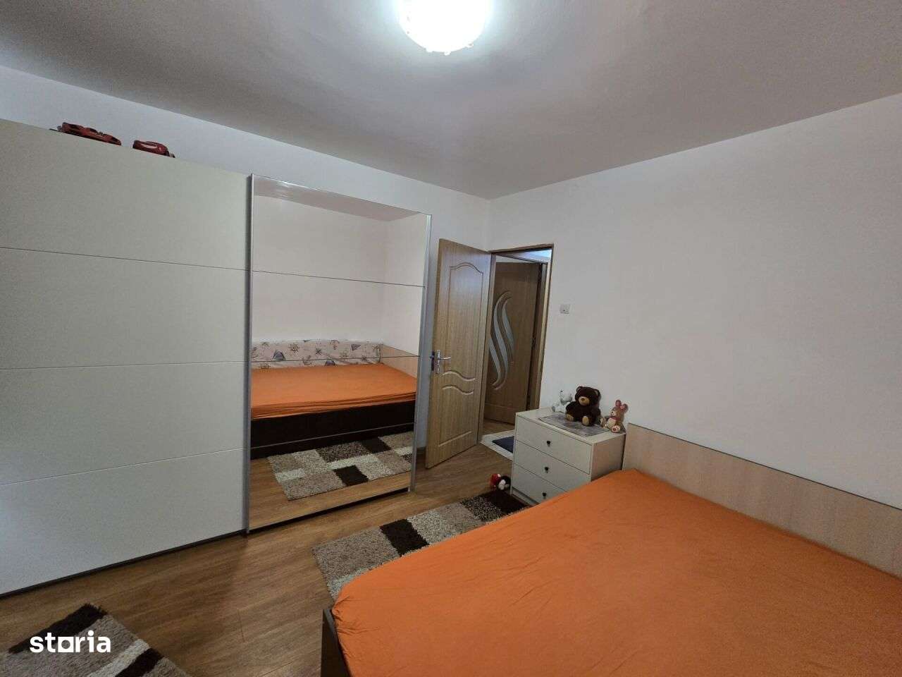 Inchiriere Eroii Revolutiei-str. Ghimpati 47 - Imagine principală: 4/14