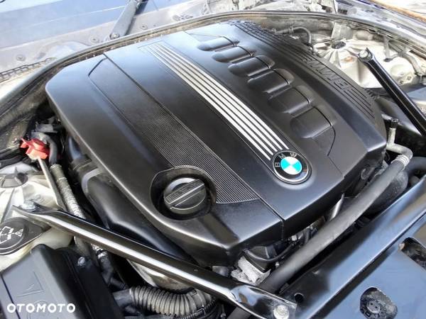 BMW F10 F25 F30 SILNIK N57D30 530 D - 1