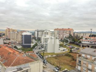 Apartamento T0, com varanda, na Rua Costa Cabral, Porto - Grande imagem: 5/32