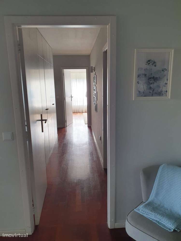 REF#4246 - T3 C/Garagem & Arrumos – À Avenida da Boavista, Porto-12