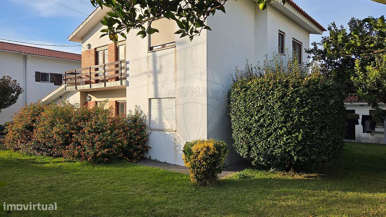 Moradia T6 para venda - Grande imagem: 3/43