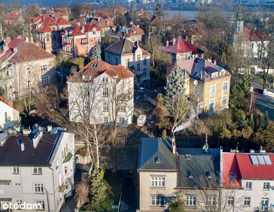 Dochodowa kamienica Stare Miasto-1