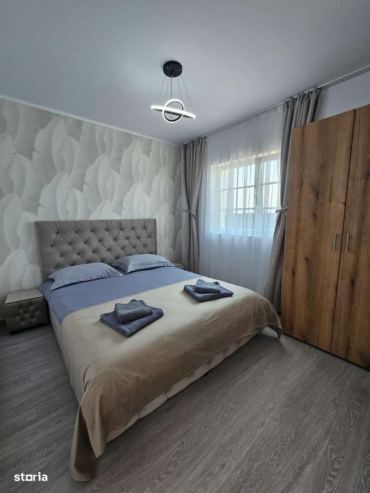 Casa /Vila cu 500 mp teren copaci fructiferi ,flori Mob util ct - Imagine principală: 5/11