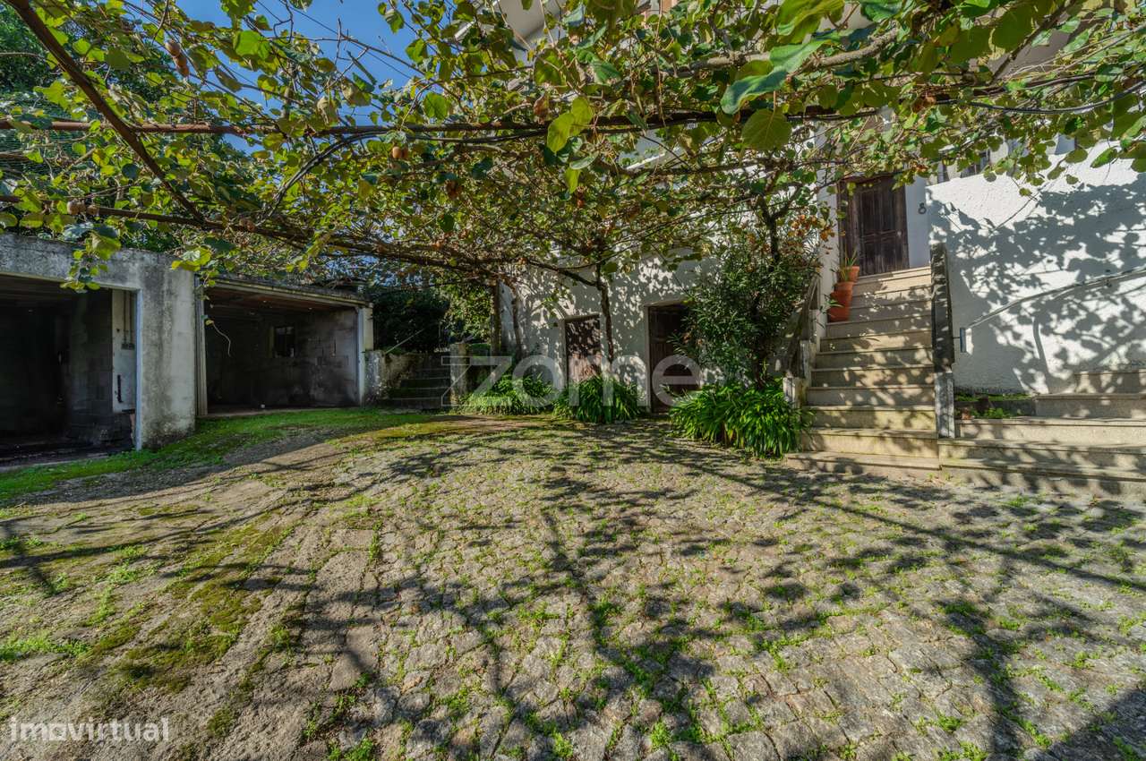 Moradia para recuperar+moradia edificada+terreno-Eja / Entre-os-Rios - Grande imagem: 5/55