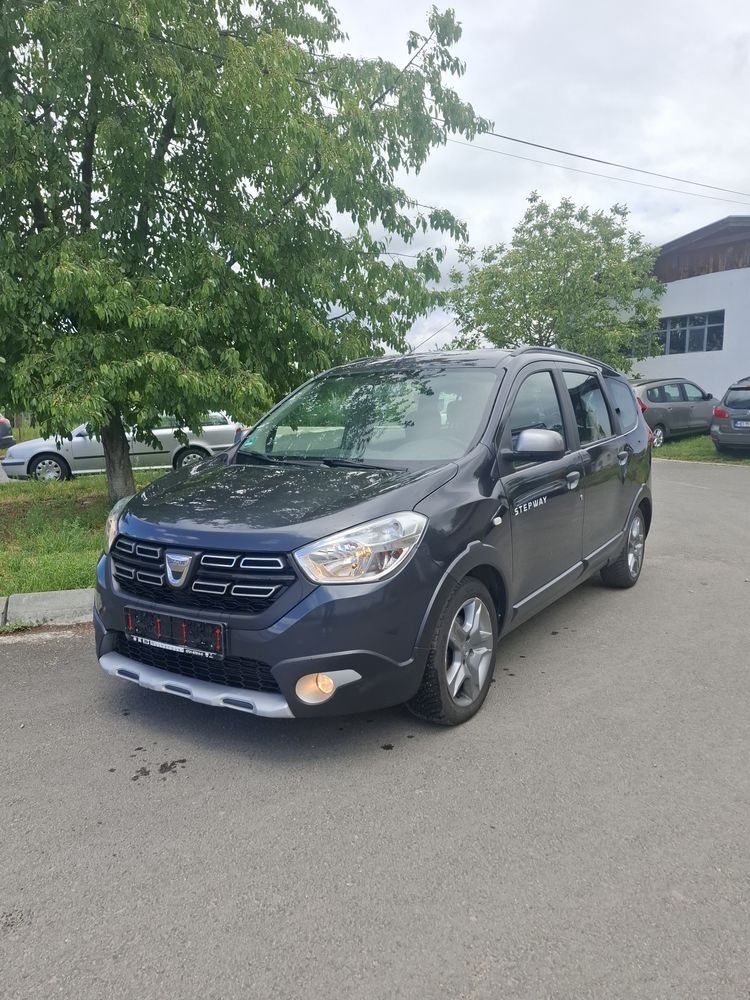 Dacia Lodgy 1.2 TCe Stepway 2017