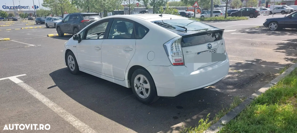 Toyota Prius - 11