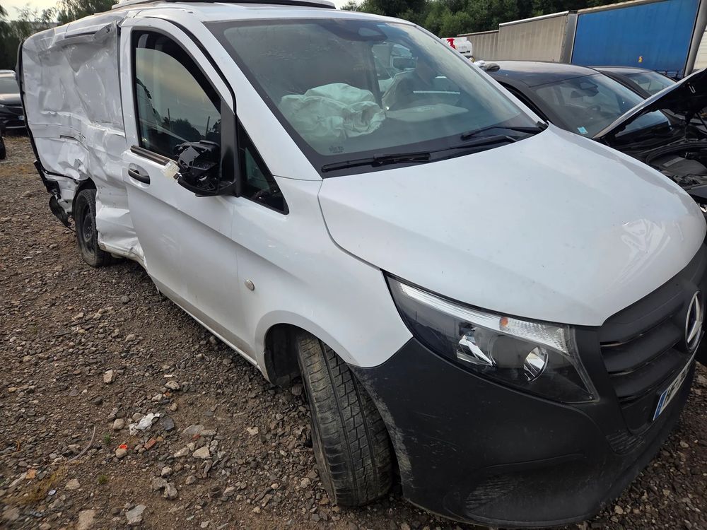 Mercedes-Benz Vito 2025