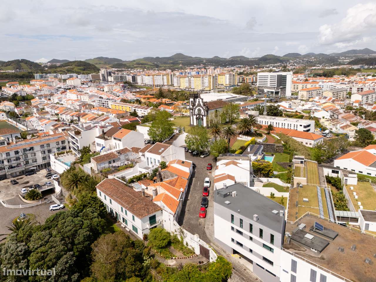 Penthouse T3 em São Pedro - Ponta Delgada-5