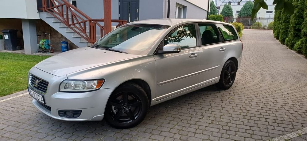 Volvo V50 2.0D DPF Momentum 2009