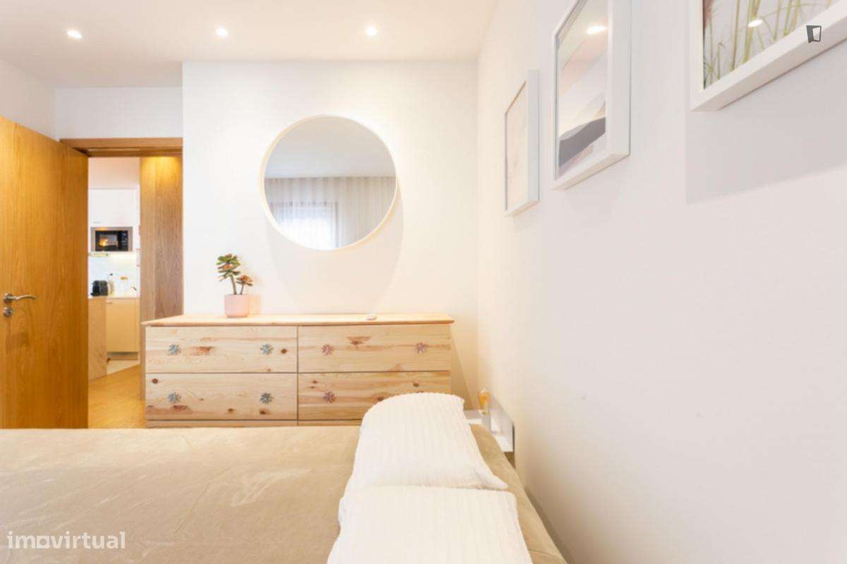 Apartamento com 1 quartos - localizado em Santo Ildefonso Porto - Grande imagem: 5/10