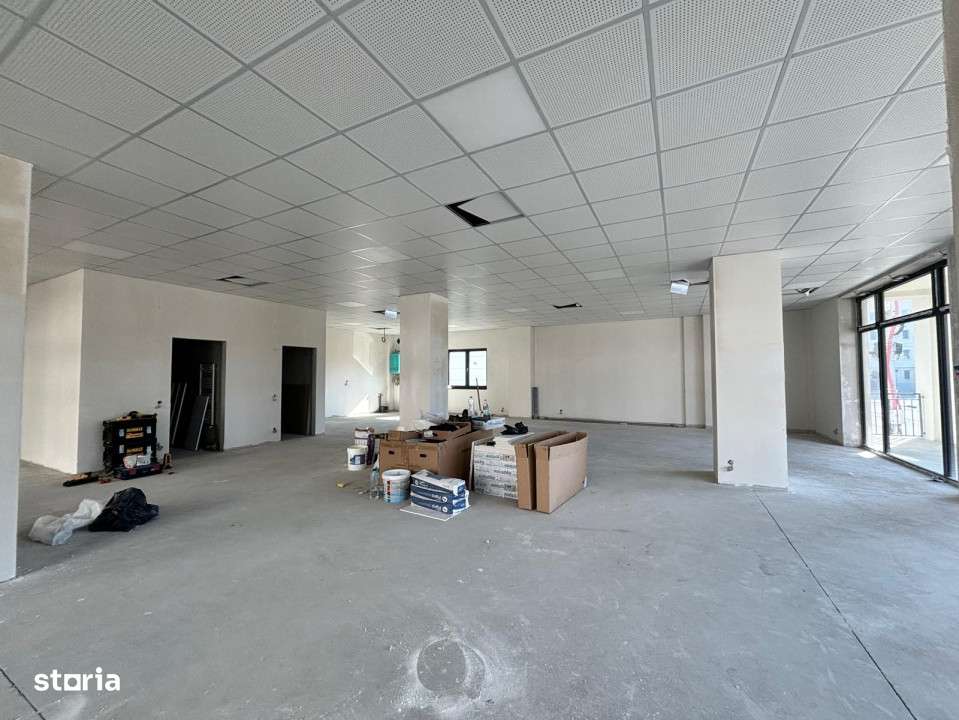 Inchiriere - Spatiu comercial, parter, bloc nou, suprafata utila de 19 - Imagine principală: 4/8