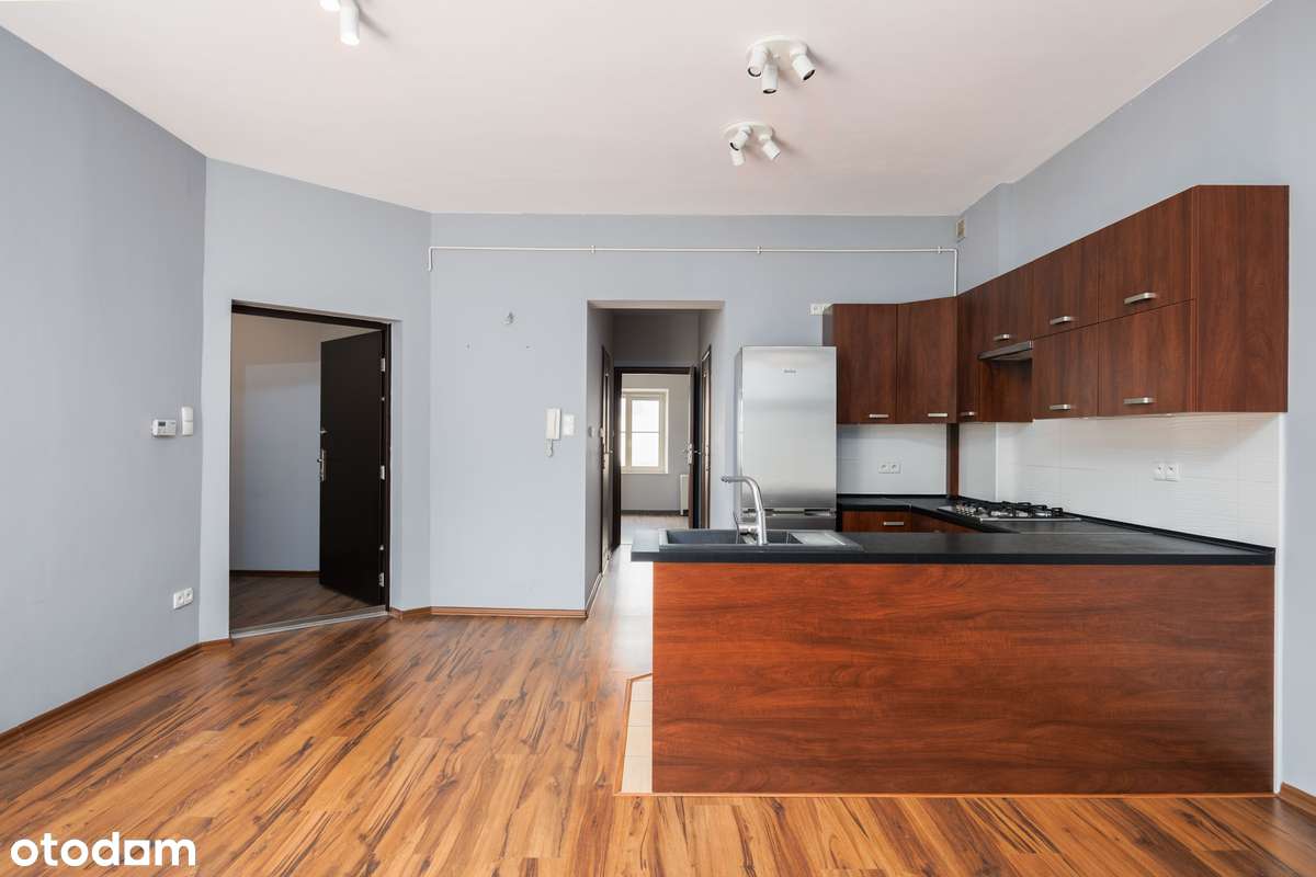 Mieszkanie w kamienicy ul. Piotra Skargi-6