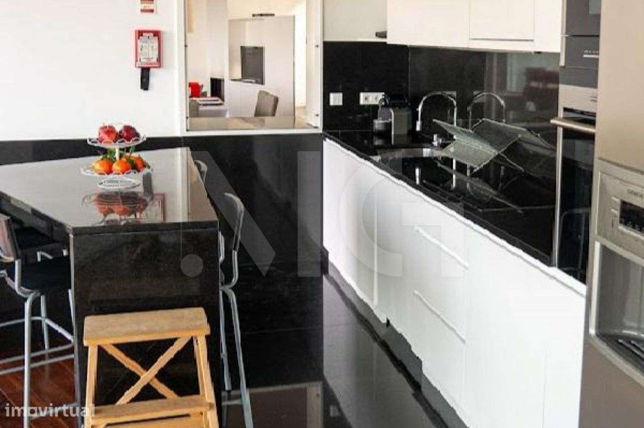 Moradia T4 com jardim, piscina e vistas mar em Cristelo - Caminha-10