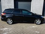 Ford Focus - 10