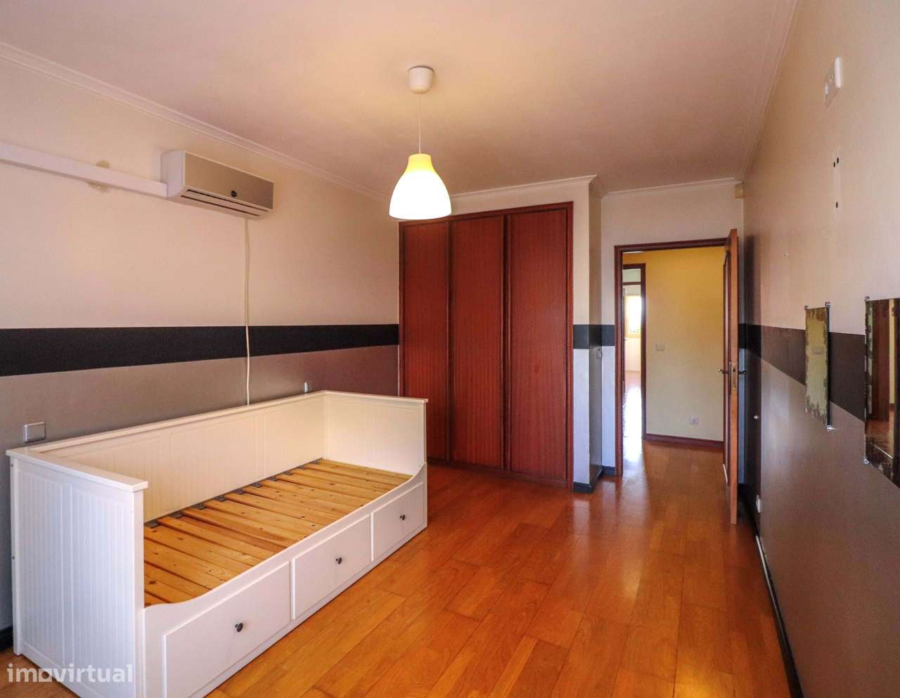Apartamento T3 com suíte, em Sanguedo-12