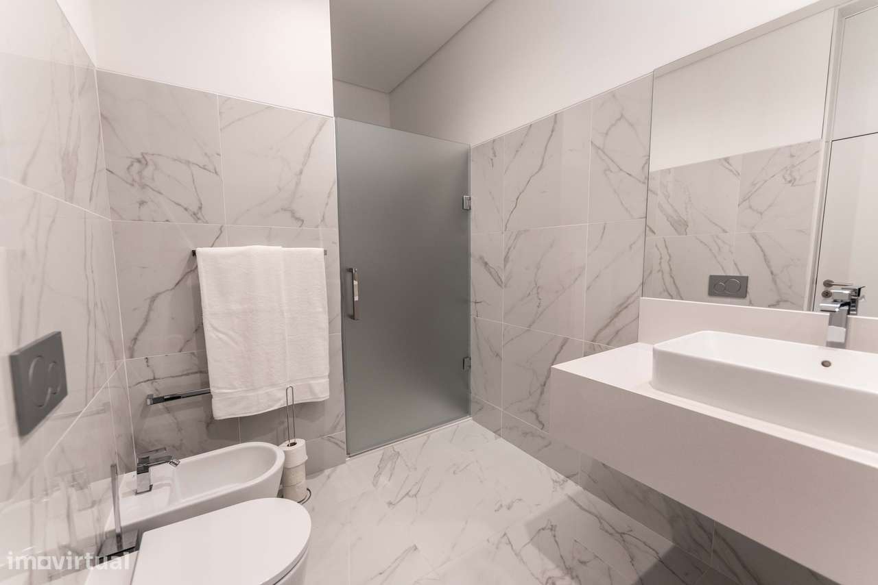 Apartamento T2 com licença AL no coração de Ponta Delgada-11