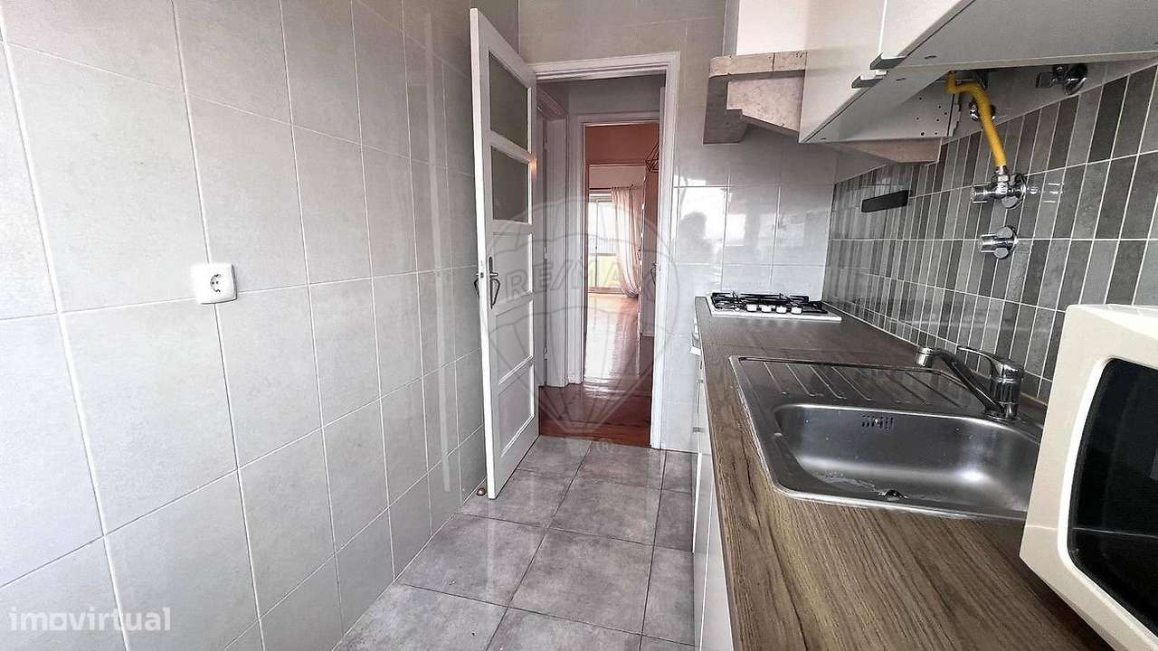 Apartamento T1 para arrendamento - Grande imagem: 4/15