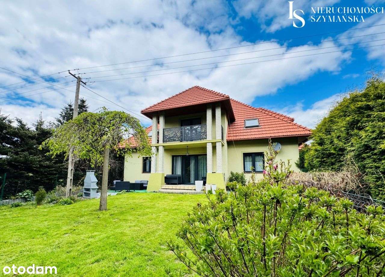 Przestronny dom parterowy z poddaszem użytkowym –-4