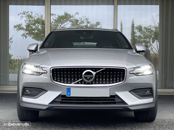 Volvo V60 Cross Country D4 AWD Geartronic Pro - 5