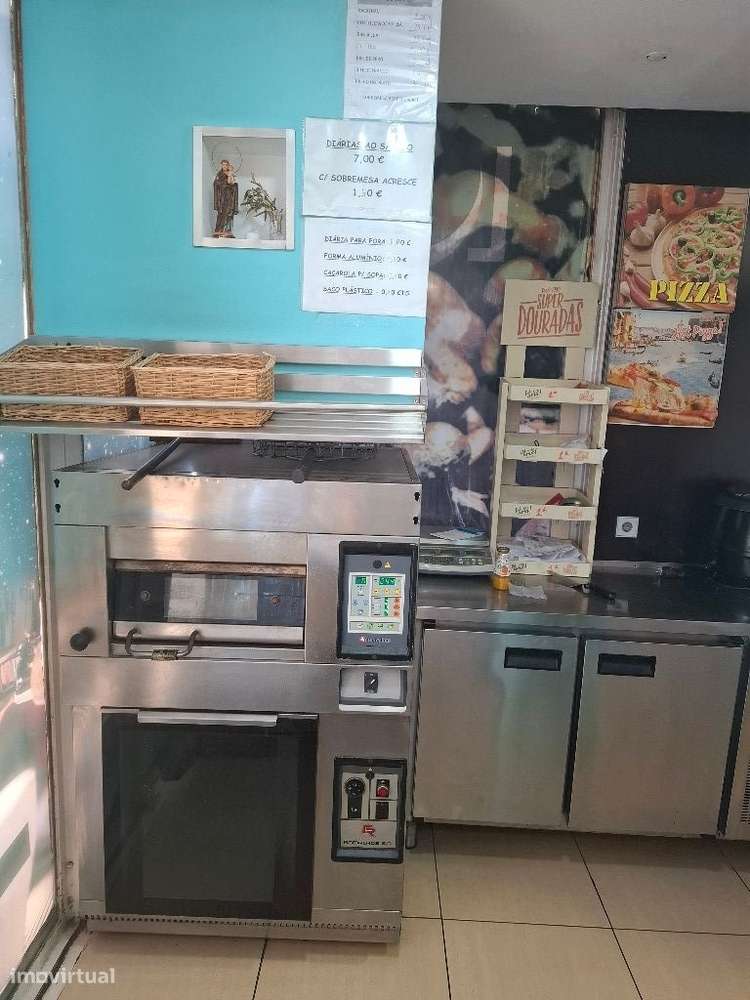 Trespasse Pastelaria e restaurante em Maximinos-13