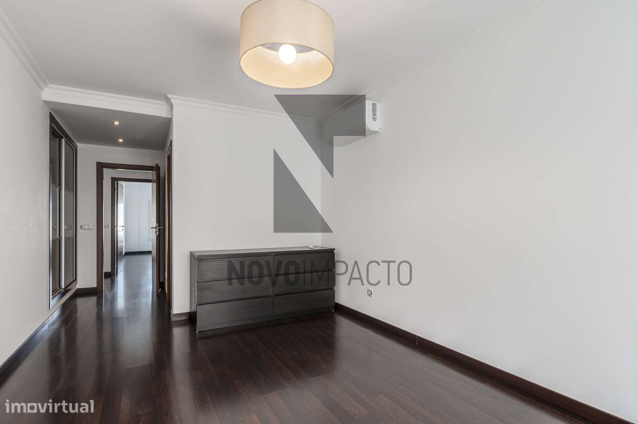 Montijo - Apartamento T3 parqueamento e arrecadação-19
