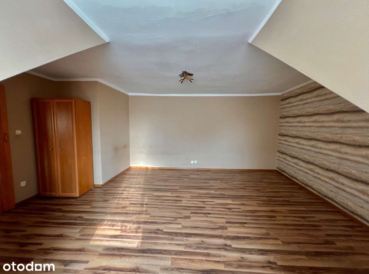 Mieszkanie W Świebodzinie Na Sprzedaż-3