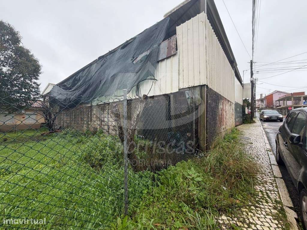 Armazém com 370 m² na Portela da Azóia, Santa Iria de Azóia - Grande imagem: 5/5