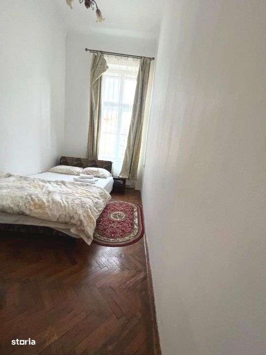 Apartament ultracentral de 4 camere in Piata Mare - Imagine principală: 3/10