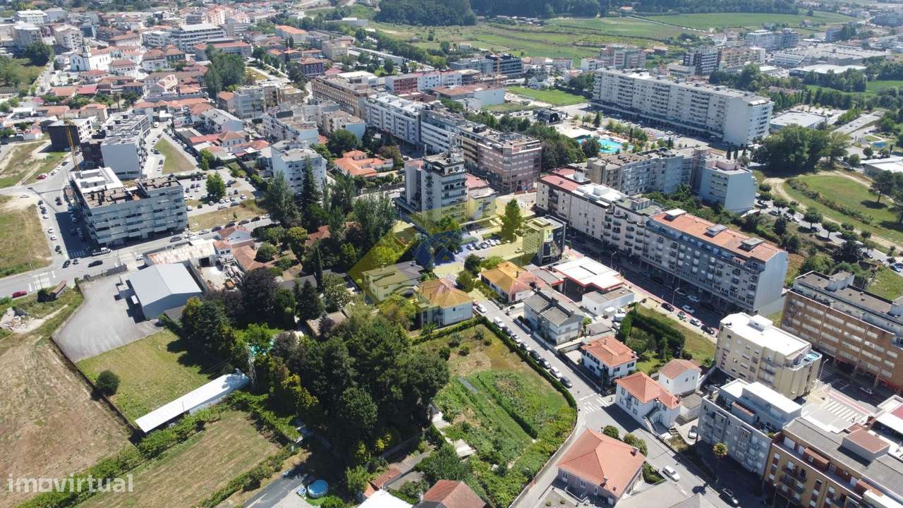 Terreno em Felgueiras (Centro da Cidade) - Grande imagem: 4/8