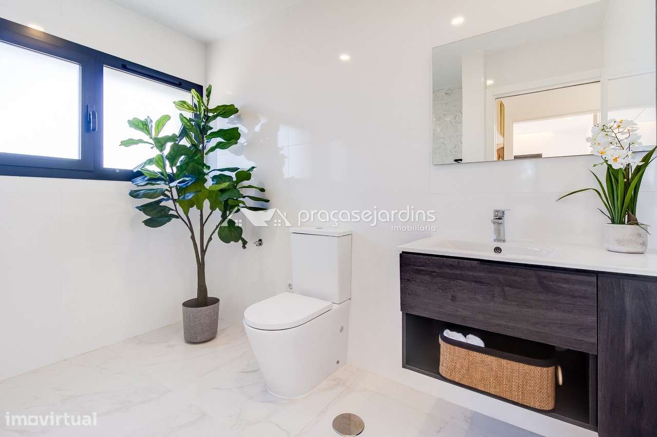 Apartamento T2 semi-novo - Grande imagem: 4/20