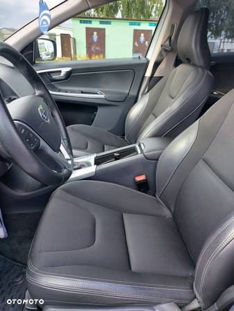 Volvo XC 60 D4 Drive-E Momentum - 15