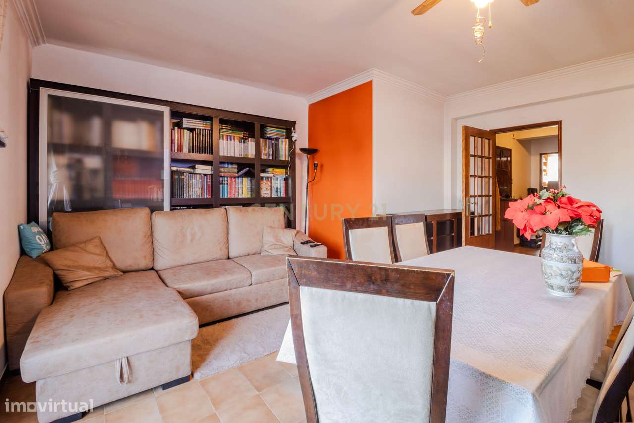 Excelente Apartamento T3 com garagem e arrecadação - Grande imagem: 5/27